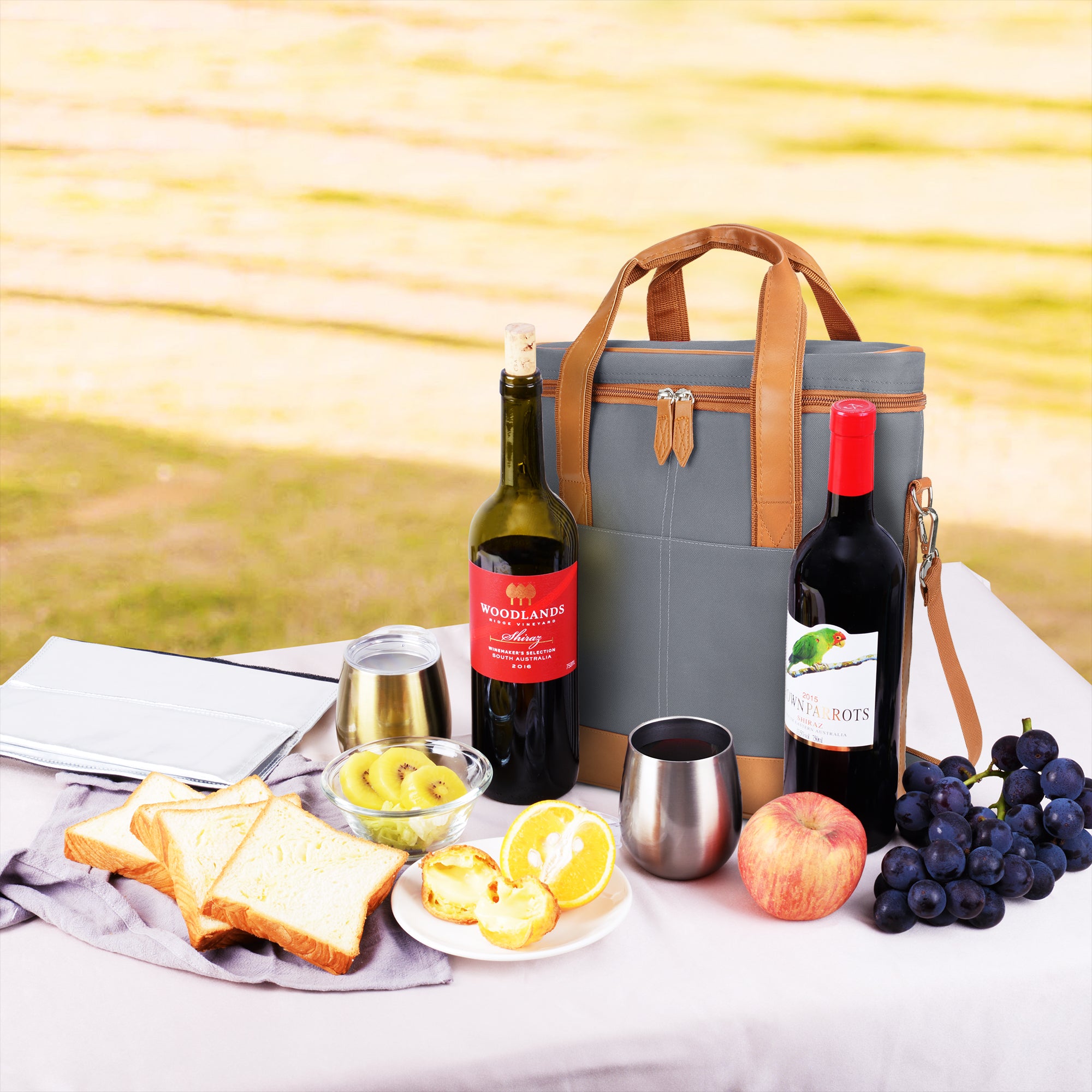 Grey 3 Bottle Insulated Wine Gift carrier